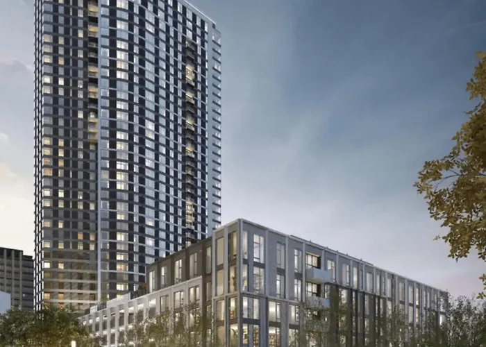 Global Luxury Suites At Town Center
