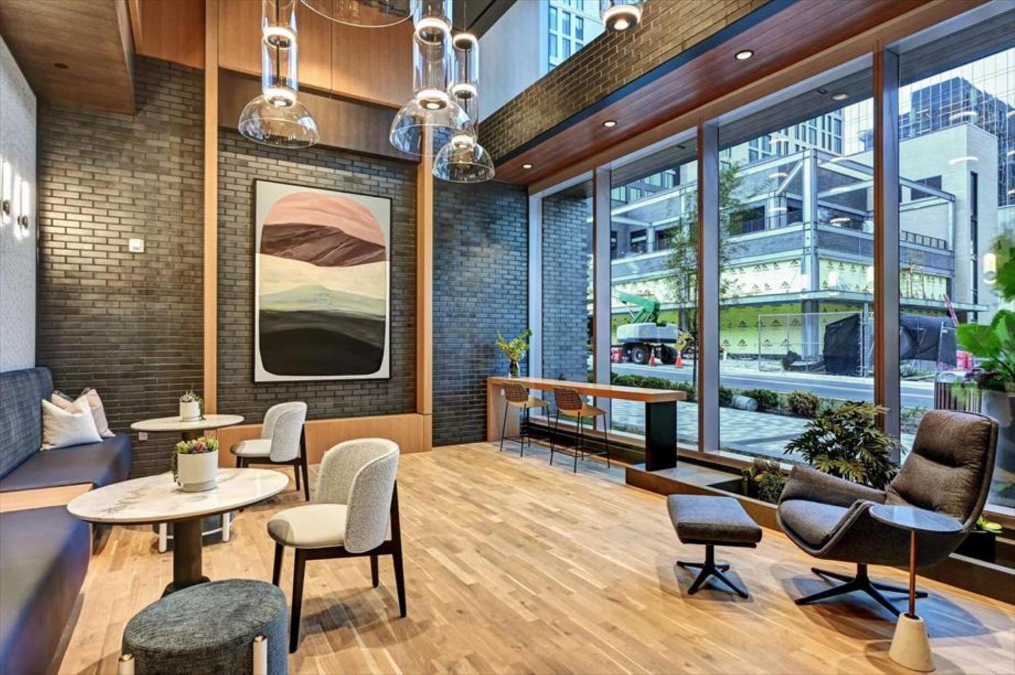 Apartment Global Luxury At Town Center